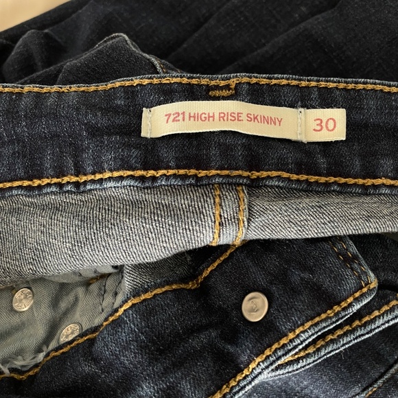 LEVI'S Women's 6 PAIRS!  LOT sizes 30, 31, 32 - Picture 2 of 16